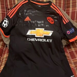 Adidas- VSK Manchester United short sleeve jersey